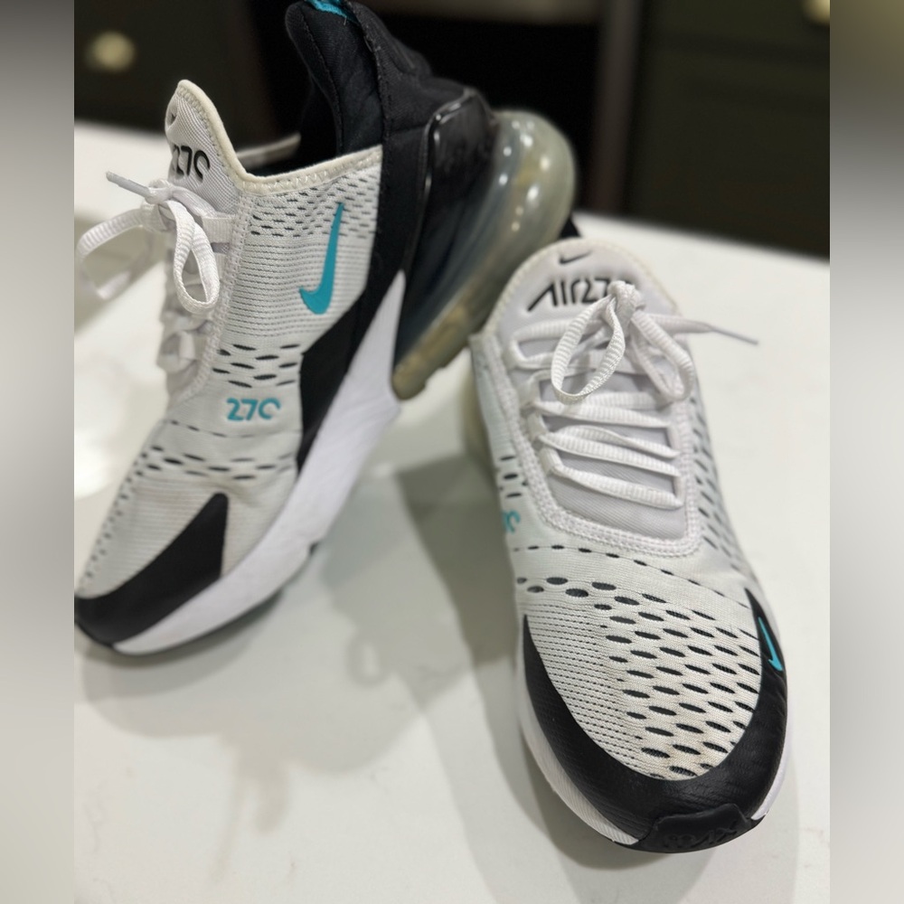 Nike Air Max 270 White blue Sneakers boys size 6 Women’s 7.5